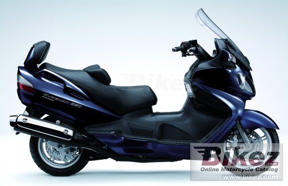 2012 Suzuki Burgman 650 Exec photo